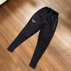 JINGER ジョガーパンツ