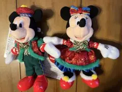 ミッキー ミニー トイズワンダラスクリスマス　ぬいぐるみバッジ　新品　2025