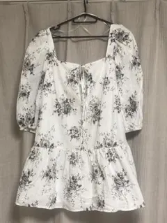 フラワープリント ミニワンピース