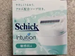 Schick Intuition 剃刀2個セットのサムネイル