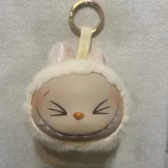 ラブブ　ハブアシート　SISI have a seat