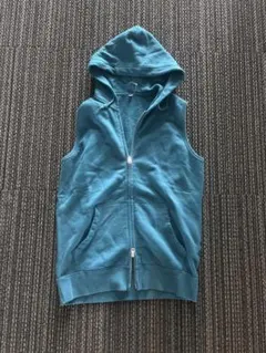 Old Uniqlo 青のフード付きジップアップベスト