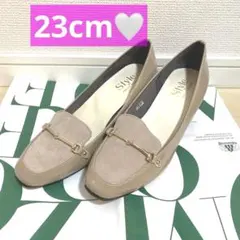 【新品】　ジェリービーンズ　パンプス　ベージュ　グレージュ　スウェードのサムネイル