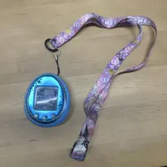 たまごっちIDブルーとたまごっちIDLホワイト - メルカリ