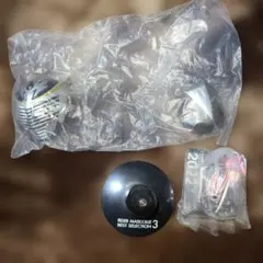 ライダーマスコレベスト 龍騎&仮面ライダーギーツ マスクブリスターチャームセット