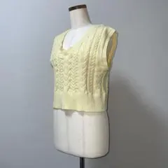 ZARA ニットベスト