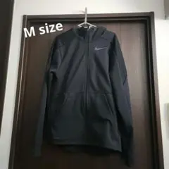 NIKE　ジップパーカー　Mサイズ