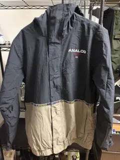 ANALOG フード付きジャケット 黒/ベージュ
