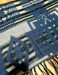 幾何学模様 ネイビー ストール