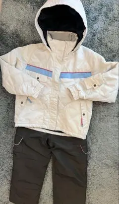 SPALDING スキーウェア サイズ130 女の子