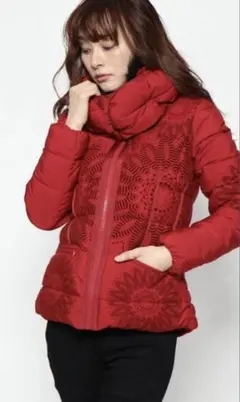 ✨新品未使用✨Desigual（デシグアル）ダウンジャケット　38 （Mサイズ）