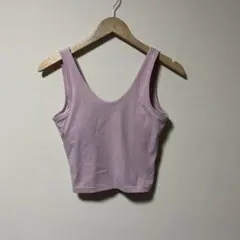 エクササイズ　トレーニング　ヨガウェア　カップ付きタンクトップ