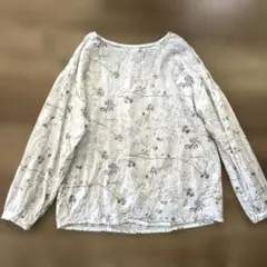 【本日限定価格】ナイスクラップ　刺繍ブラウス