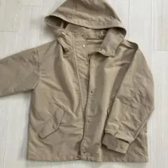 gu マウンテンパーカー