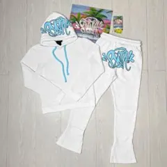 Item thumbnail for item f42edcdf-7fd9-4c6f-9ac3-7ade2eba91bc