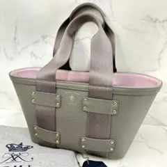 Item thumbnail for item 2d6e83a4-62b9-4375-8bcc-b80fab3e650f