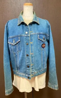 Item thumbnail for item f6bb2359-c769-4300-9edc-4dfdd92c92b9