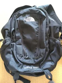 ノースフェイス　リュック　バックパック　アウトドア　ブラック　シングルショット