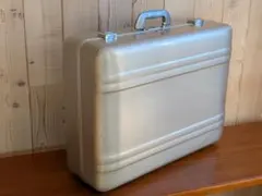 【希少・美品】ゼロハリバートン ビンテージスーツケース 青ロゴのサムネイル