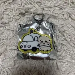 ちいかわ　ラメアクリルキーホルダー4 ラッコ