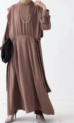 完売品！antiqua アンティカ　ウエスト切替え レイヤード風ワンピース