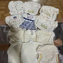 おむつカバー 布おむつ まとめ売り 複数デザイン　12枚セット50〜70cm美品のサムネイル