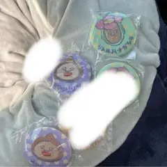 こびとづかん ファンシー刺繍缶バッジ