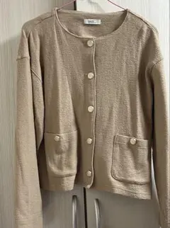 新品未使用　アースミュージックアンドエコロジー　ベージュ 長袖カーディガン