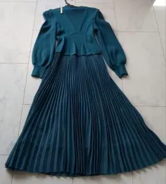 【美品】SNIDEL プリーツ ニットロングワンピース