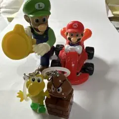 スーパーマリオフィギュア　キーホルダーセット