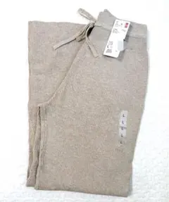 Item thumbnail for item d9d595f5-7ec0-49ce-9ca7-cb525e4d8c0a