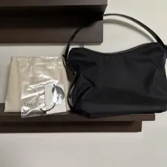 【TOUT Y EST】パラレルバッグ ブラック 新品未使用品 TOUT Y EST JP