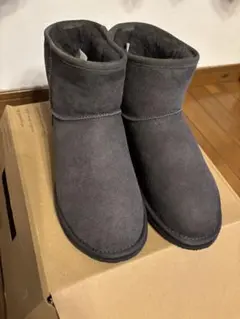 SHEPHERD ムートンブーツ グレーのサムネイル