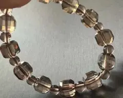 スクエア 多面★スモーキークォーツ★煙水晶 カット 天然石 ブレス ストーン