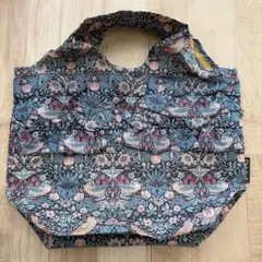 Item thumbnail for item 6ce4b0af-a73a-492c-a21e-e2f0d3520a7a