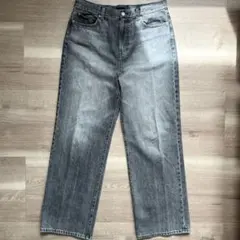 ユニクロ ジーンズ ワイドストレートデニム ハイライズ ブラック 28