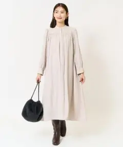 タグ付き a.v.v サイズS ベルト付切り替えワンピース グレージュ ベージュ