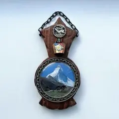 Item thumbnail for item fa262cc1-fc71-42f4-81de-fca128b60e3f