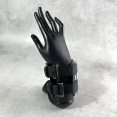 入手困難✨ ジバンシー GIVENCHY ブレスレット ダブル レザー ブラックのサムネイル