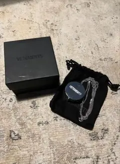 Item thumbnail for item 550a7671-644a-4ae0-844b-499eac0f476a