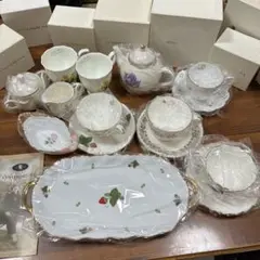 ♥ナルミ エイプリルローズ♥カップ＆ソーサー サンドイッチプレート 
