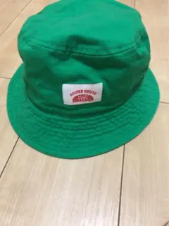 newhattan × ROUND HOUSE コットン バケットハット みどり