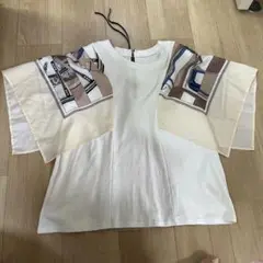 期間限定値下げナラカミーチェ公式購入　完売品フレアスリーブ 半袖Tシャツ
