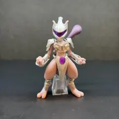 アーマードミュウツー フィギュア　1/20 スケールワールドサイズのサムネイル