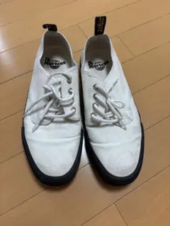 Dr. Martens ホワイトスニーカー