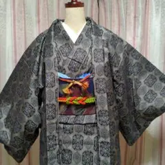 グレーの一重のシルクウールアンサンブル！名古帯見本です。