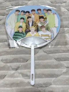seventeen うちわ　全員 SEVENTEEN うちわ 集合ver 2020 JAPAN DOME TOUR SVT 新品｜Yahoo