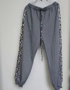 【1点のみ❗️】SHEIN　豹柄　スウェット　シーイン　Ｌ　レディース