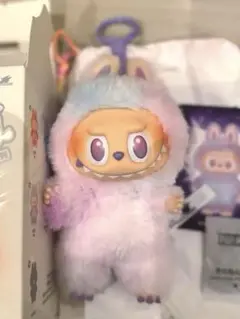 ラブブ　Labubu Big into Energy Luck