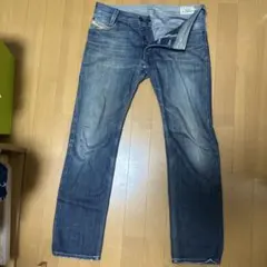 スリムフィット ダークブルーデニム